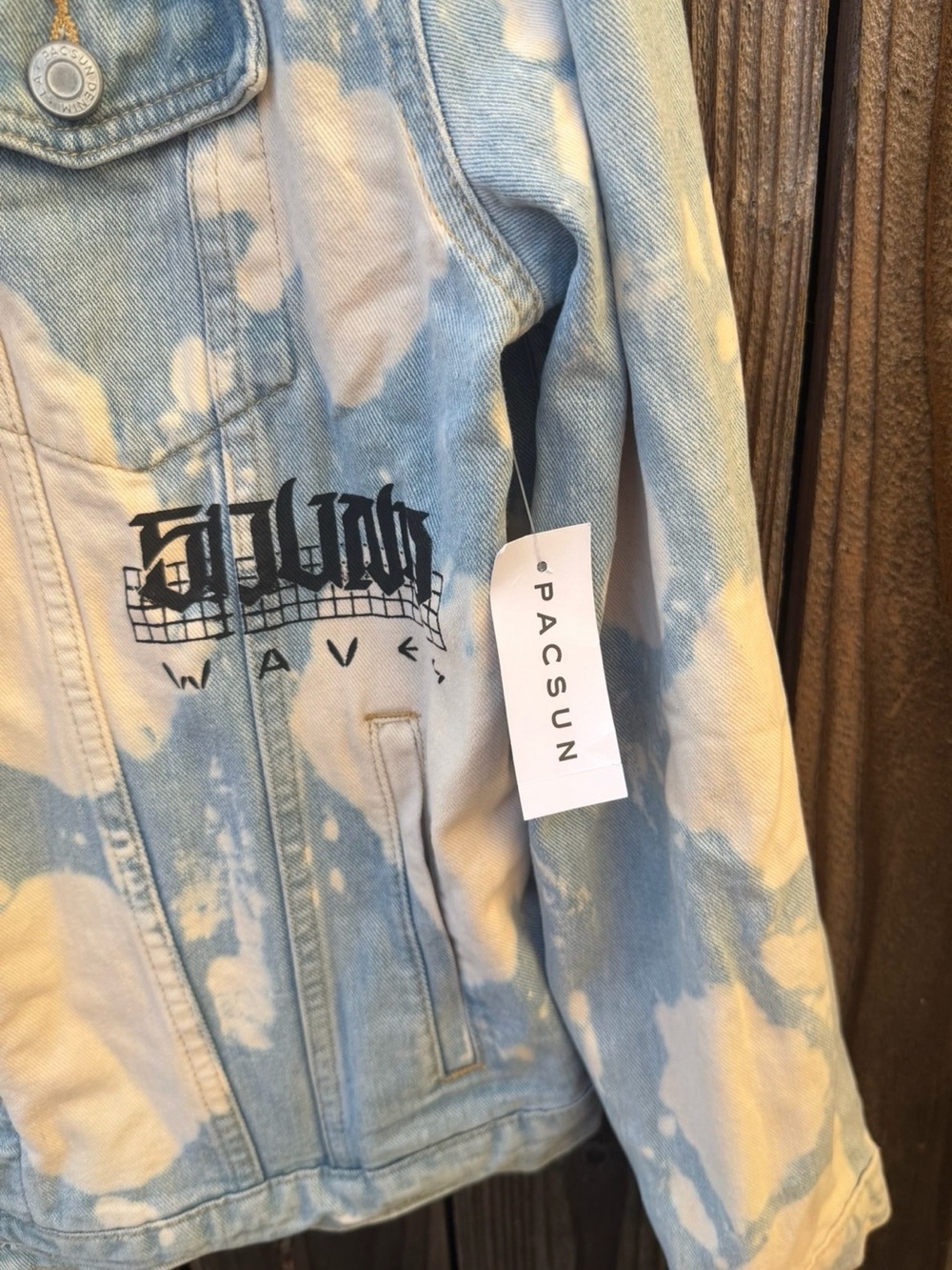 NWT PacSun Bleach Effect Denim Jacket in Light Blue and Cream large - Picture 5 of 7